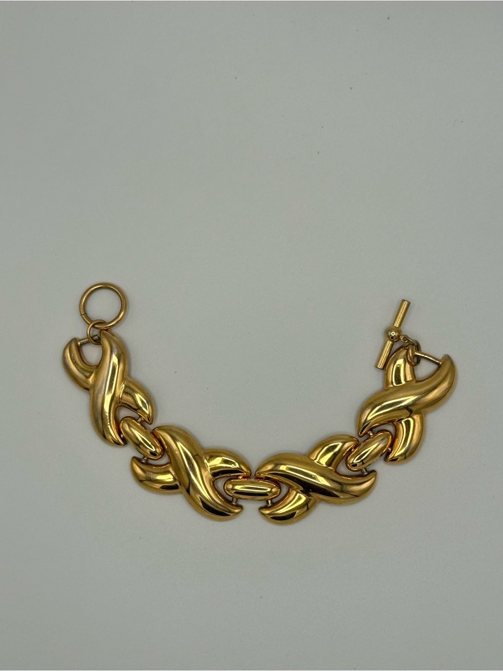 Vintage Chunky Gold-Tone X-Link Toggle Bracelet